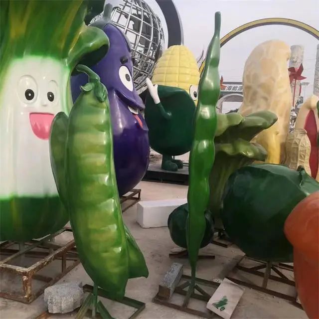 抽象豆角雕塑 店門口彩繪雕塑 步行街擺件 抽象豆角雕塑 店門口彩繪雕塑 步行街擺件