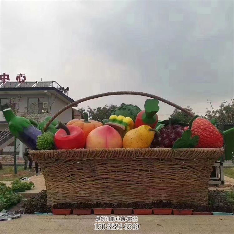 創(chuàng)意草莓果籃雕塑 步行街店門口雕塑 水果小品 創(chuàng)意草莓果籃雕塑 步行街店門口雕塑 水果小品